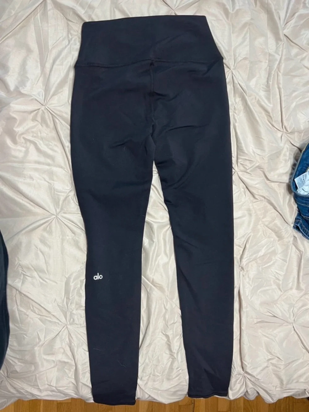 ALO Black Leggings